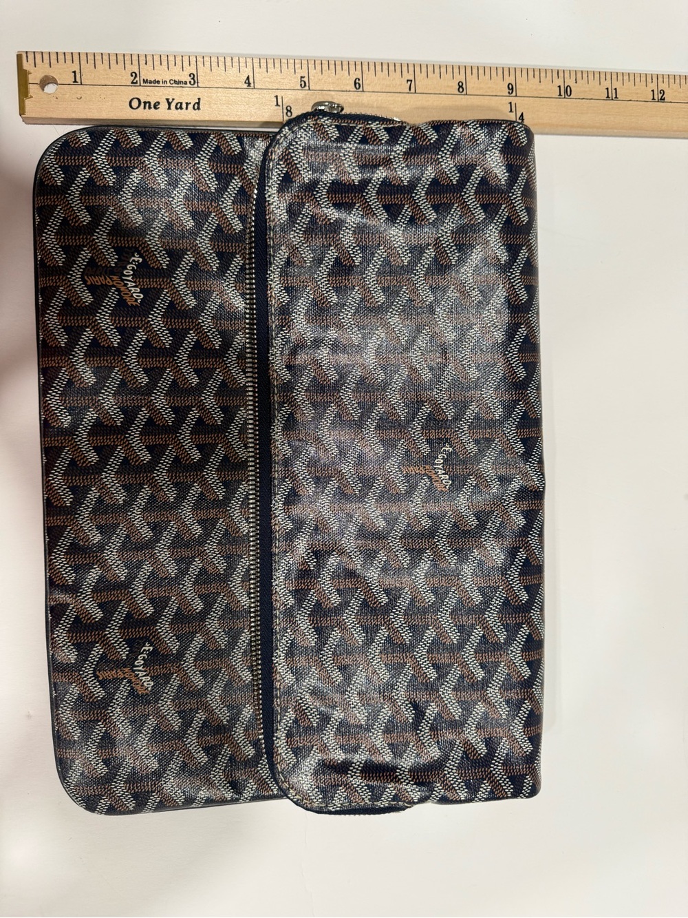 Goyard Navy and Brown Goyardine Zip Clutch - Picture 5 of 11